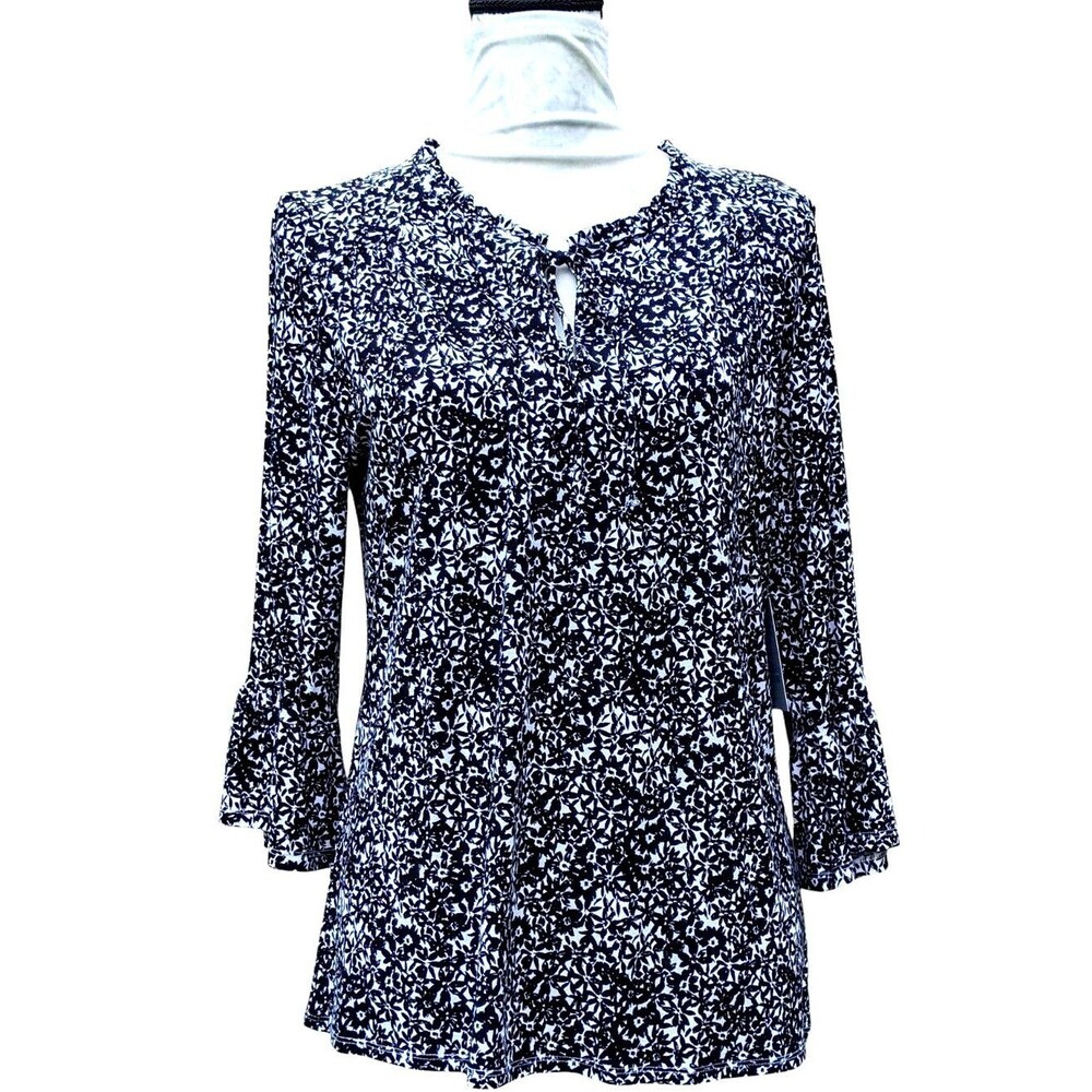 NEW Floral Top Knit 3/4 Ruffle Sleeve Vee Tie Front Black White Stretchy Medium